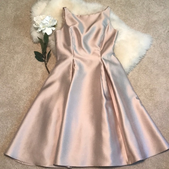 champagne dress for wedding guest